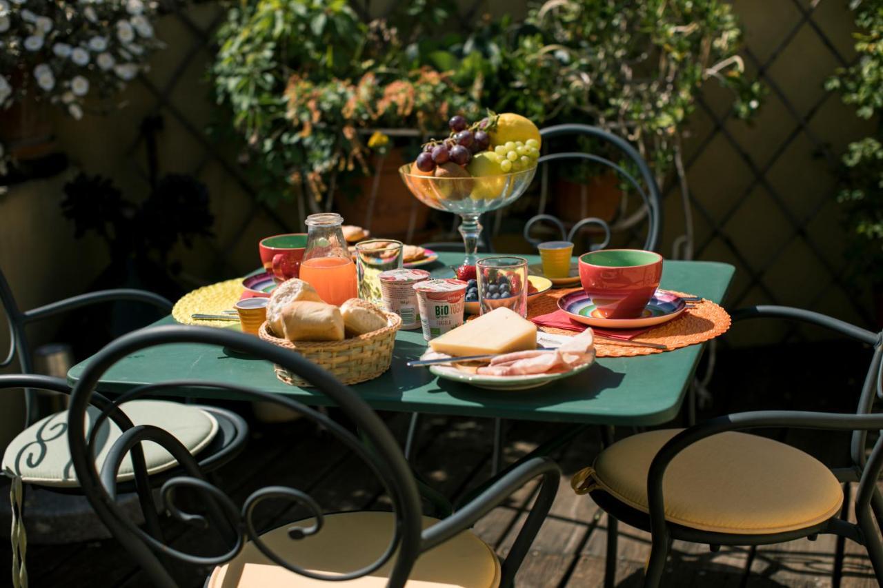 Bed and Breakfast Bb Le Gemme Dolceacqua Exterior foto