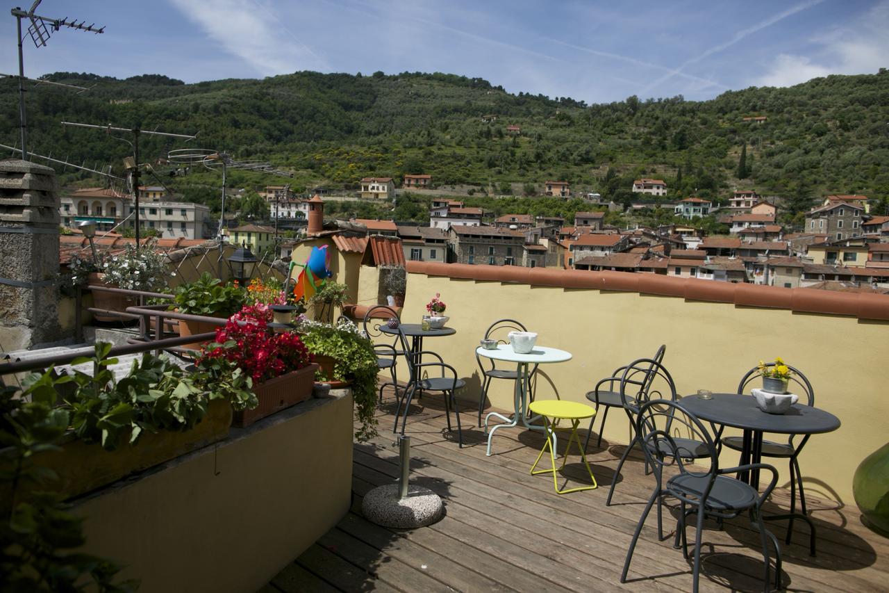Bed and Breakfast Bb Le Gemme Dolceacqua Exterior foto